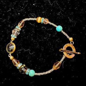 Gulten Dye swavorski crystal toggle bracelet. 7 inches. SPARKLES!!!